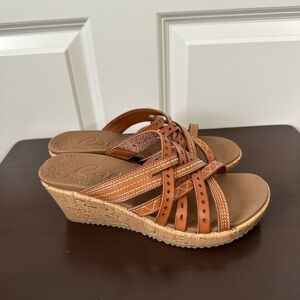 Skechers Women's Cali Beverlee Delighted Wedge Sandal Size 8